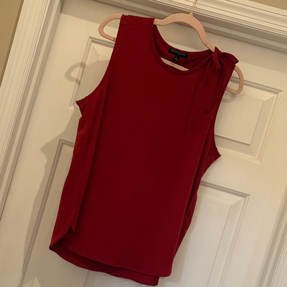 Banana Republic Rich Red Sleeveless Tank